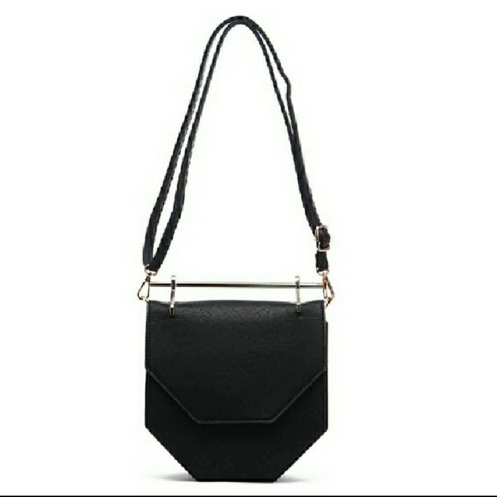 Hester Gold Hardware Crossbody